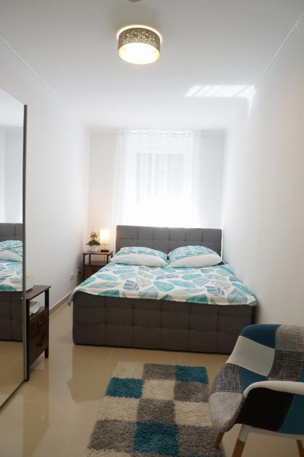 Mein Apartment Flowers Mit Kamin, Bis 10 Personen Frankenthal  Exterior photo