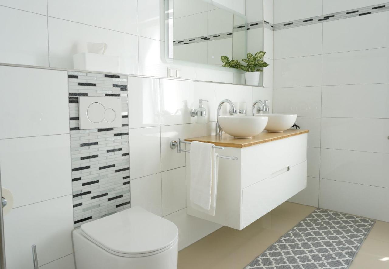 Mein Apartment Flowers Mit Kamin, Bis 10 Personen Frankenthal  Exterior photo