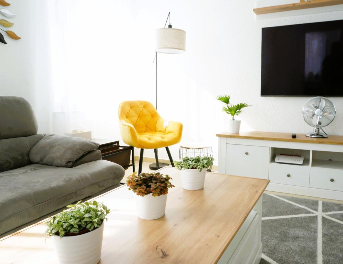 Mein Apartment Flowers Mit Kamin, Bis 10 Personen Frankenthal  Exterior photo
