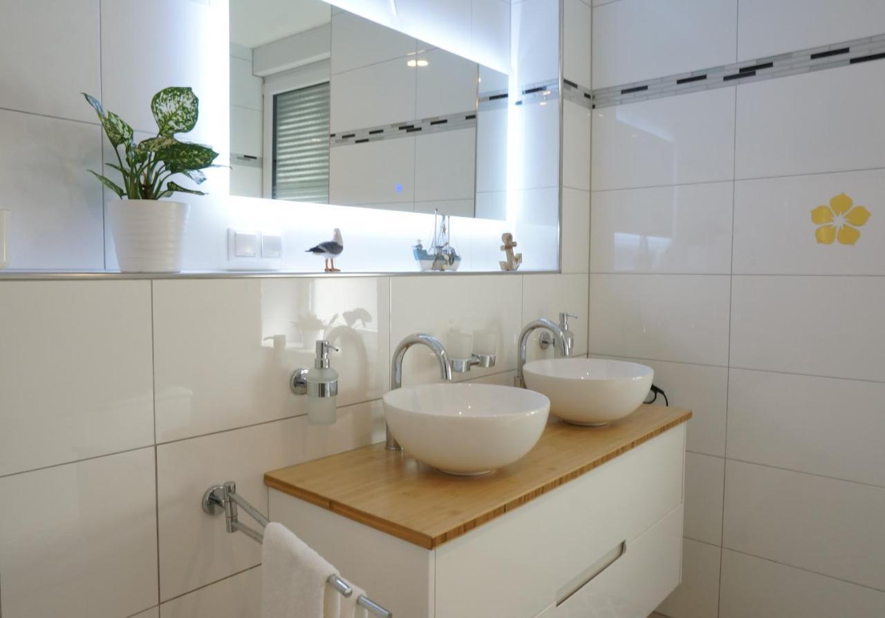 Mein Apartment Flowers Mit Kamin, Bis 10 Personen Frankenthal  Exterior photo