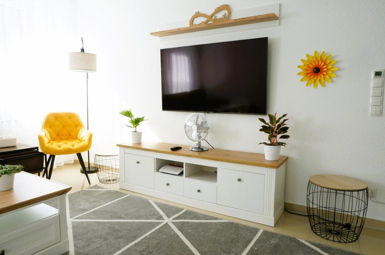 Mein Apartment Flowers Mit Kamin, Bis 10 Personen Frankenthal  Exterior photo